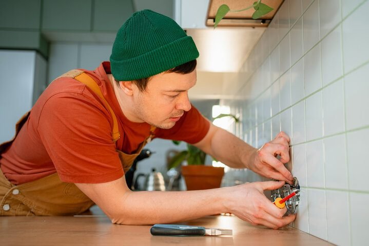 Brownstown, MI Home Repair Experts Near You Top-Rated Roofing & Exterior Contractor In Brownstown, MI | Kincaid Construction